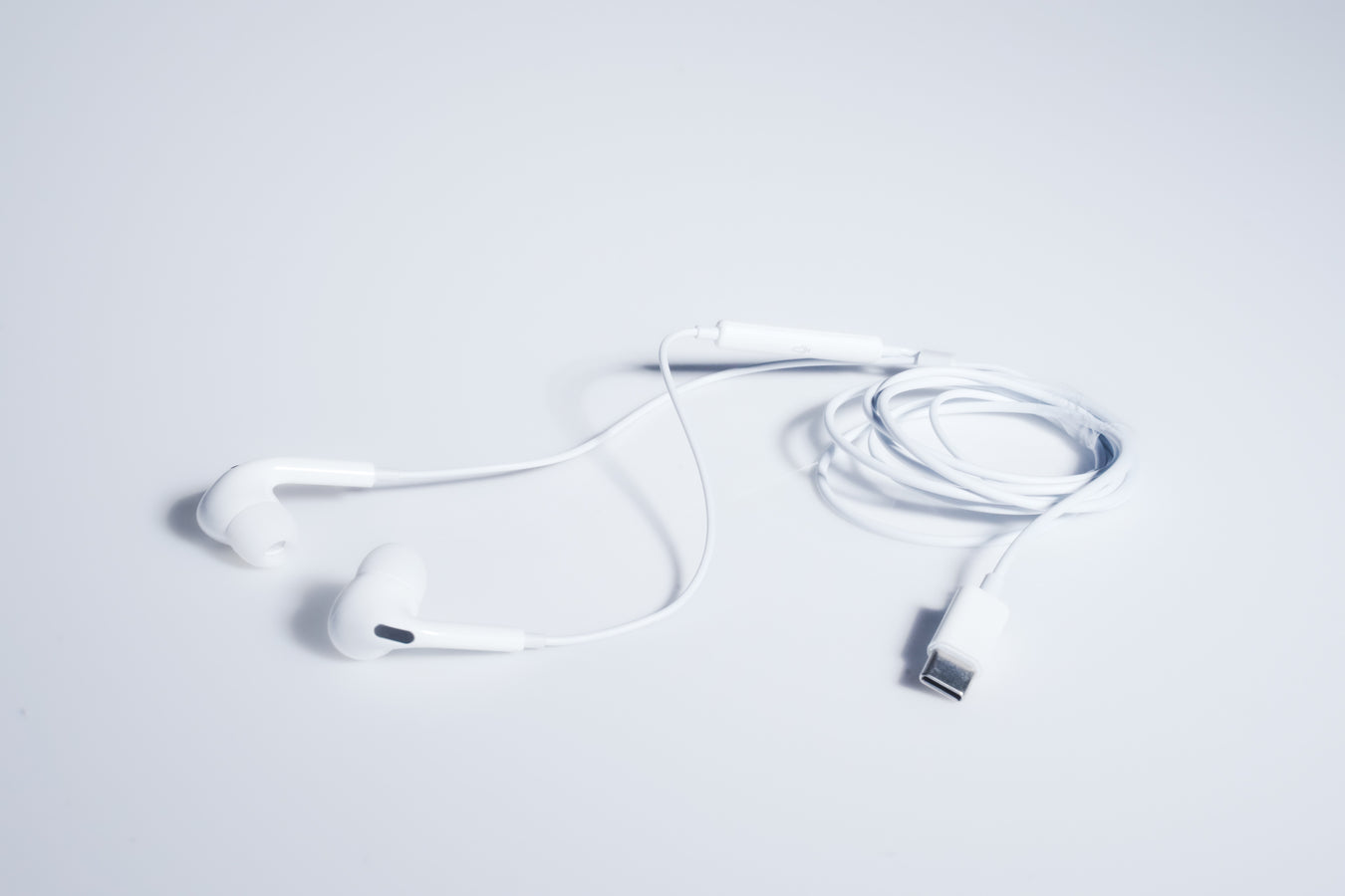 Earbuds for Android & USB-C Devices